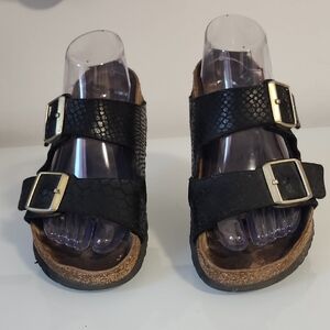 Birkenstock Black Buckle Strap Sandals